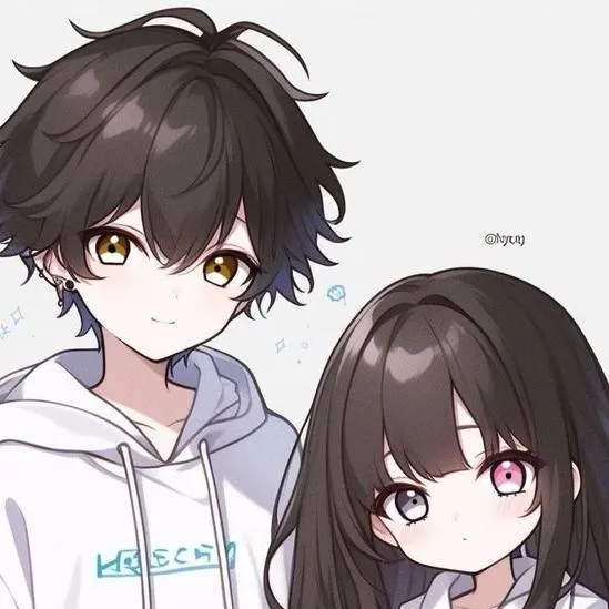 chat with ai character: Nay y Polo 