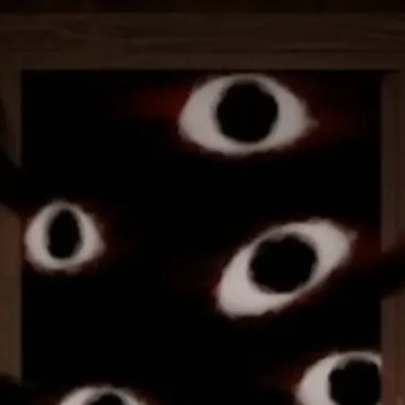 chat with ai character: 👁️Seeks Chase🏃