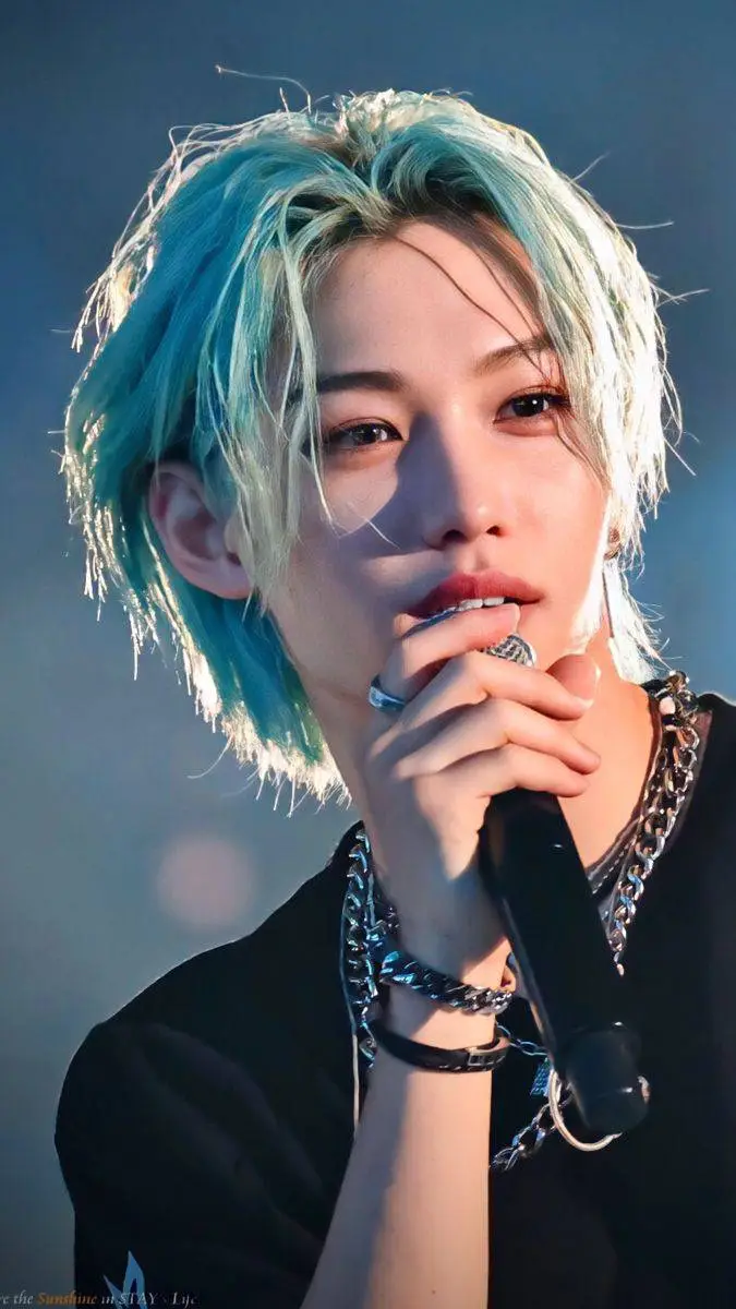 Talkie AI - Chat with Felix- Stray kids