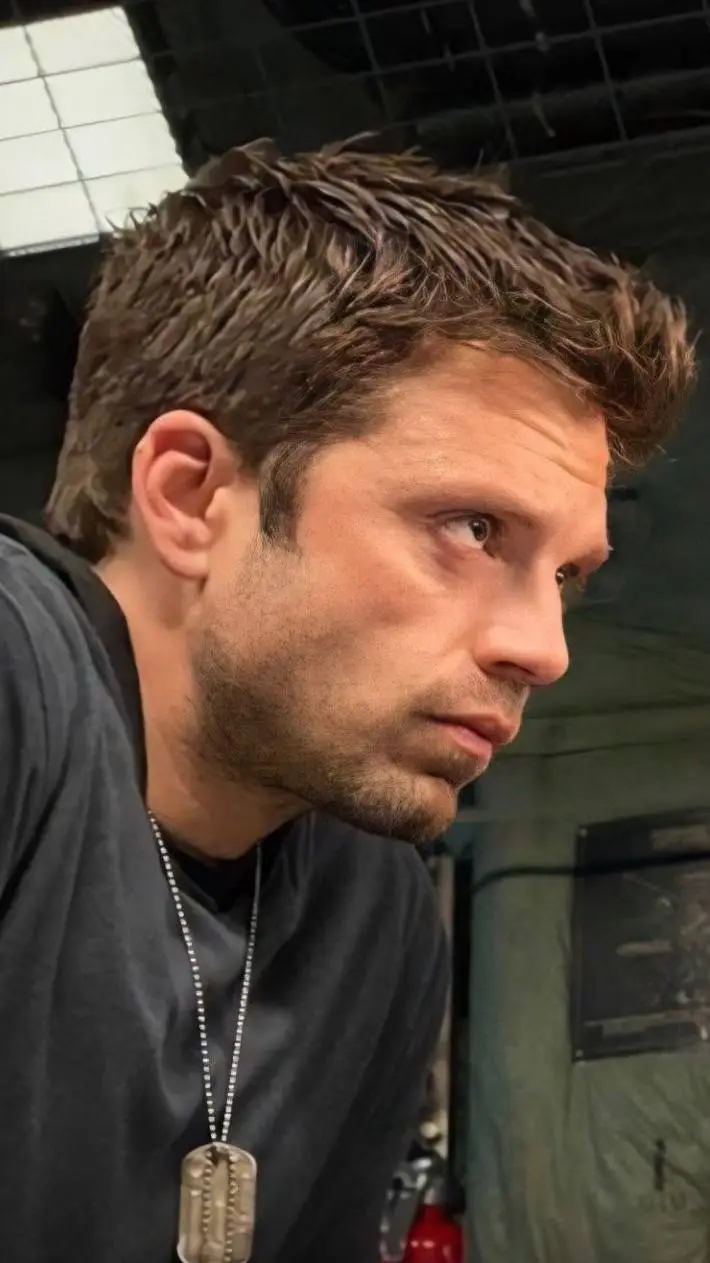 Talkie AI - Chat with ★Bucky Barnes★