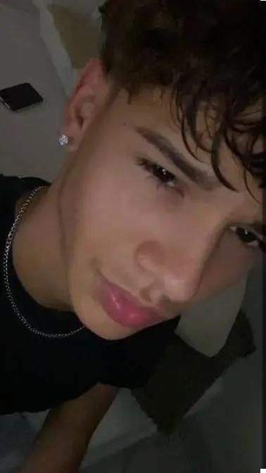 ai character: Kade  background