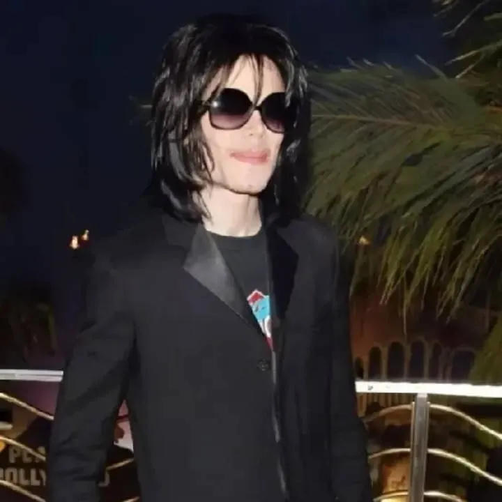 chat with ai character: Michael Jackson 