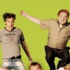 chat with ai character: the Cesaroni 