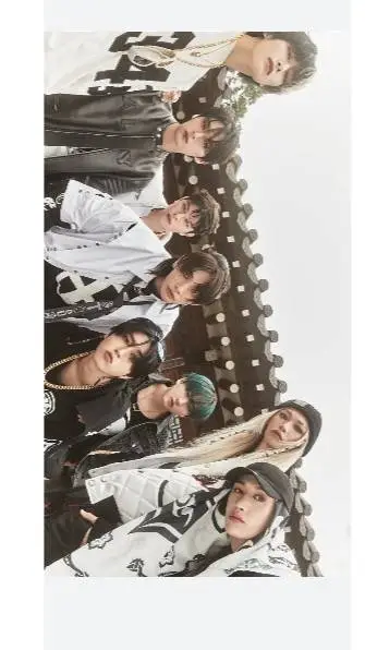 ai character: 🇭🇲Stray Kids🇰🇷 background
