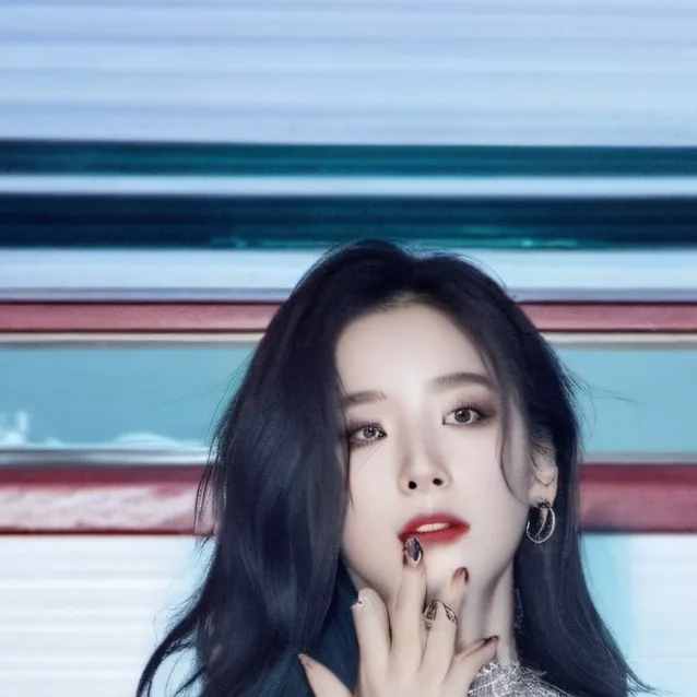 chat with ai character: jisoo de blackpink