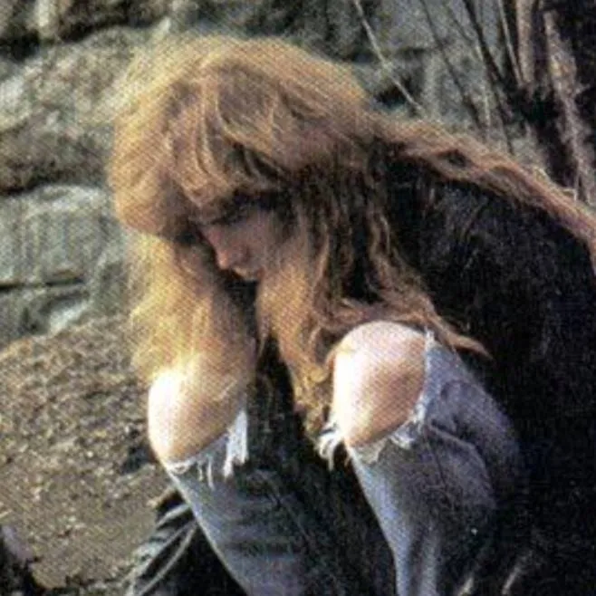 chat with ai character: dave mustaine 1983