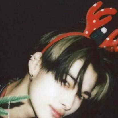 chat with ai character: Ni-ki 🖤