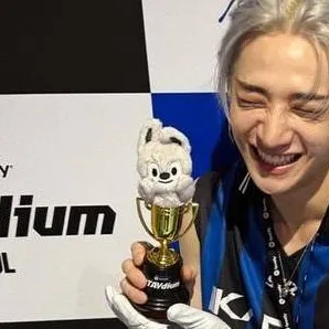 chat with ai character: ~`•|Bangchan|•`°~