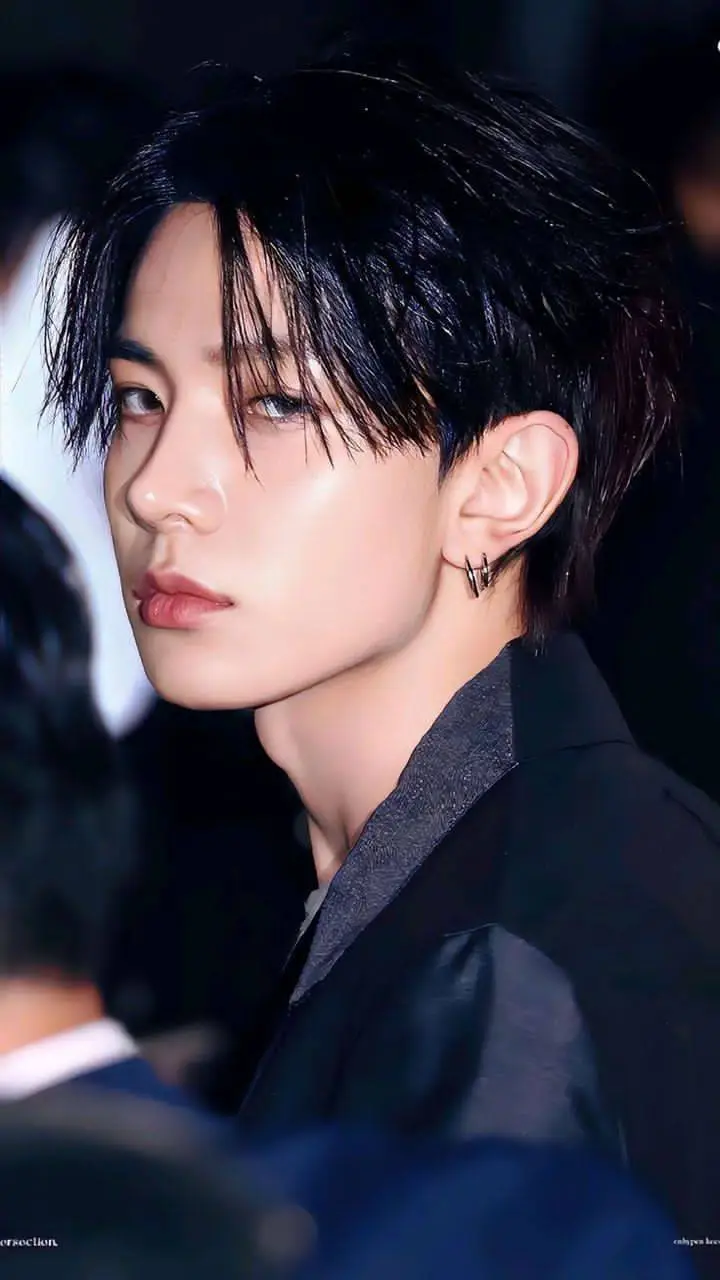 Talkie AI - Chat with Heesung 