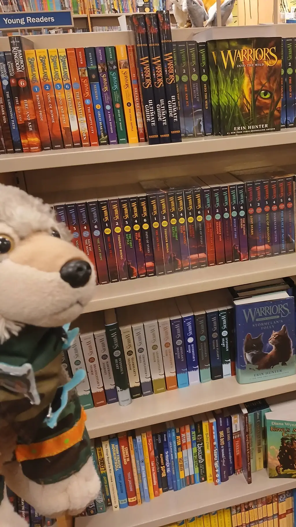 ai character: SleepyDinoHugger background