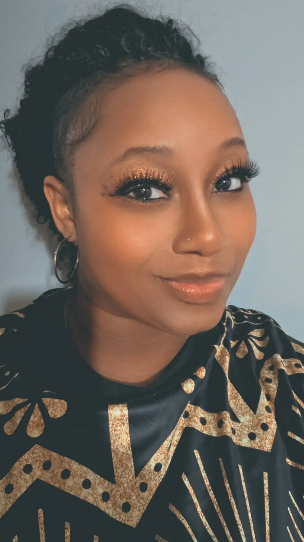 ai character: Dashelle  Thomas  background