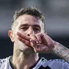 chat with ai character: Pablo Veggeti 