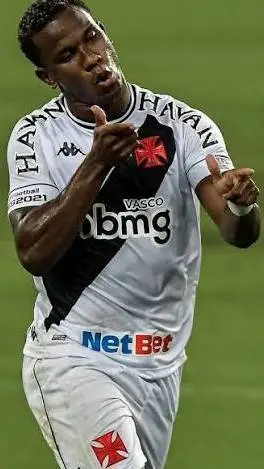 ai character: Lucas Ribamar  background