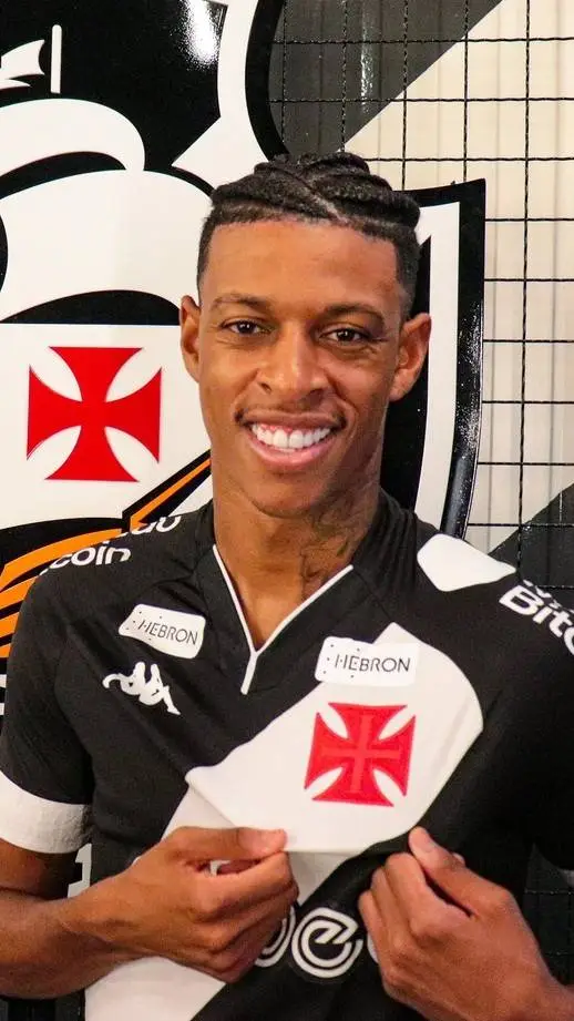 ai character: Robson Bambu  background