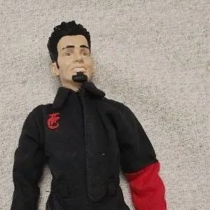 chat with ai character: Chris doll