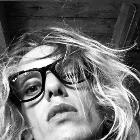 chat with ai character: Jamie Campbell B.