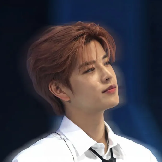chat with ai character: Seungmin🧸ྀིྀི 
