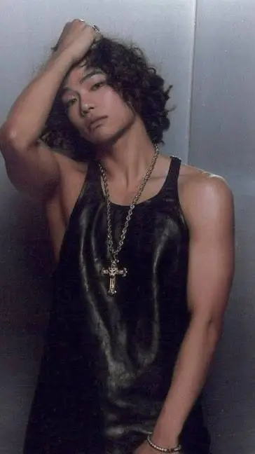 ai character: Tarzzan background