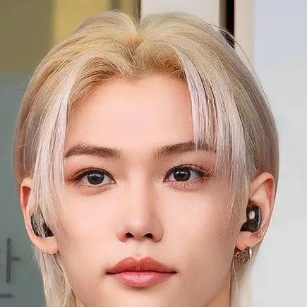 chat with ai character: 💫 Félix 💫