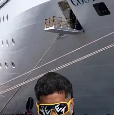 chat with ai character: WWE Cruise