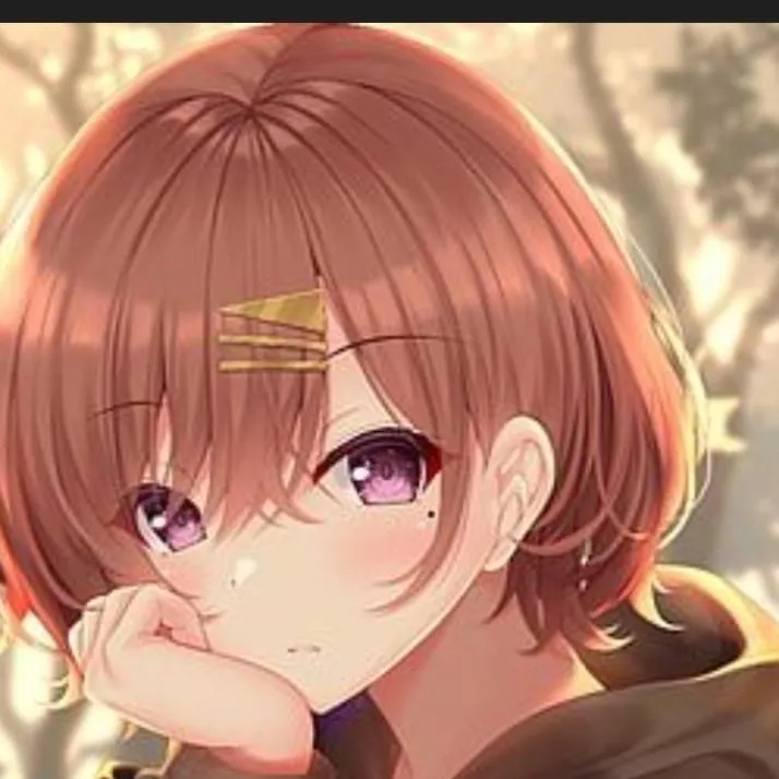 chat with ai character: layla younger sis