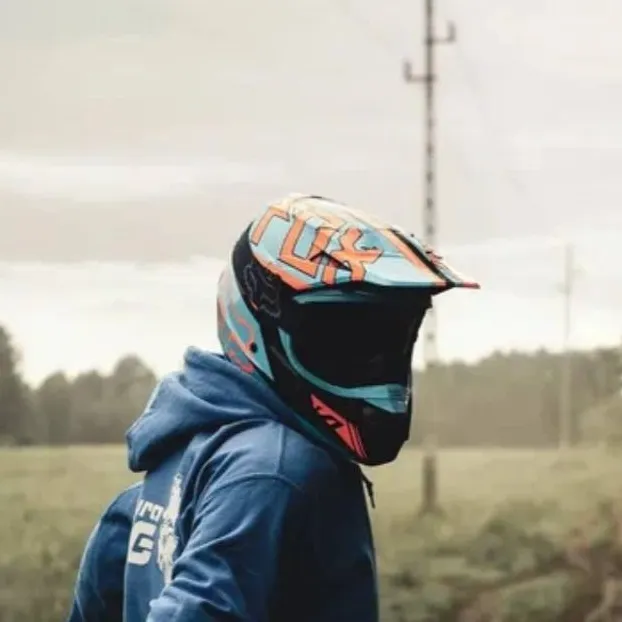 chat with ai character: Димка🫰