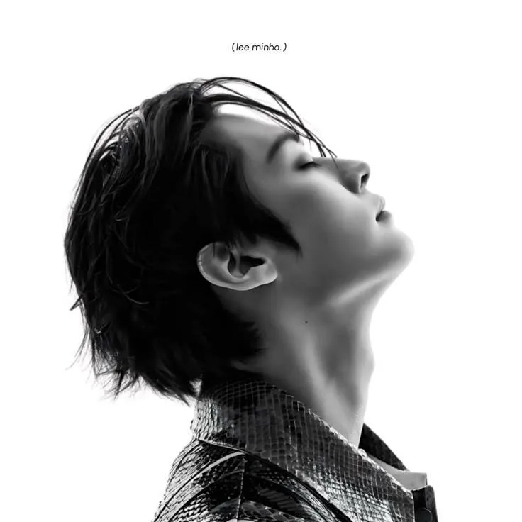 chat with ai character: 𝗟𝗘𝗘 𝗠𝗜𝗡𝗛𝗢