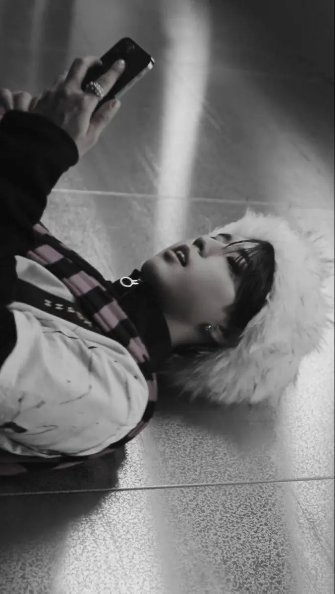 ai character: 𝗛𝗔𝗡 𝗝𝗜𝗦𝗨𝗡𝗚 background