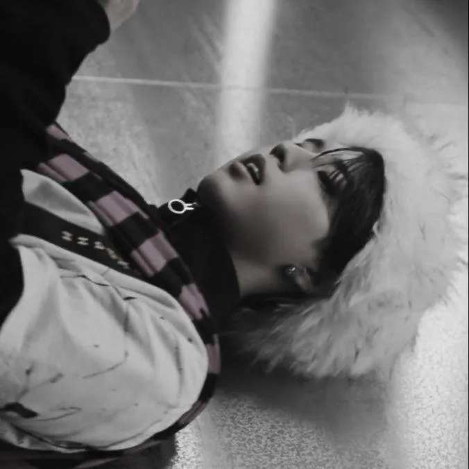 chat with ai character: 𝗛𝗔𝗡 𝗝𝗜𝗦𝗨𝗡𝗚