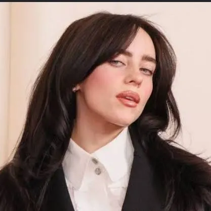chat with ai character: Billie Eilish 