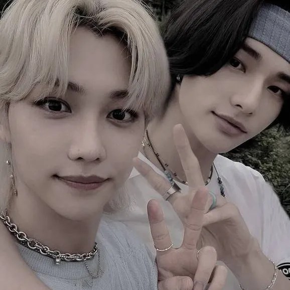 chat with ai character: ses pas un talkie