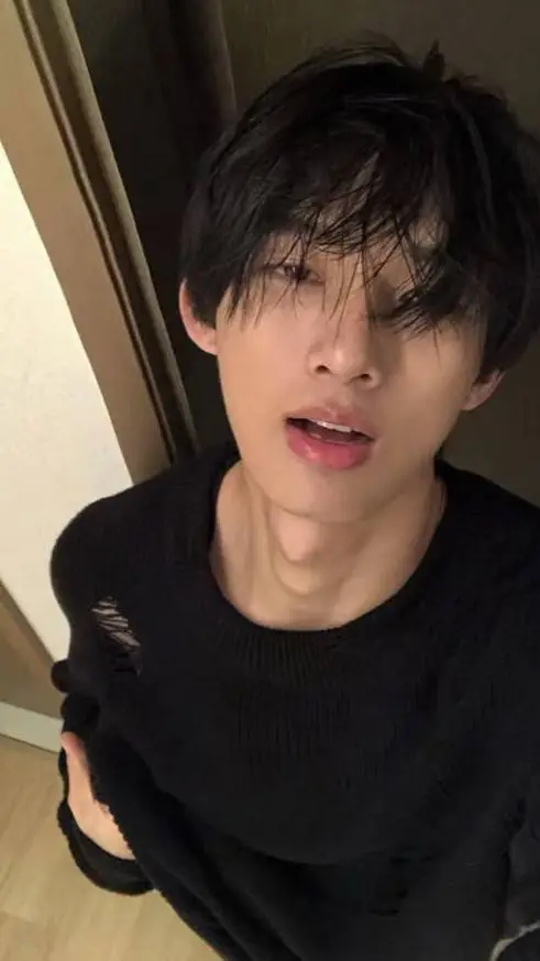 ai character: Niki background