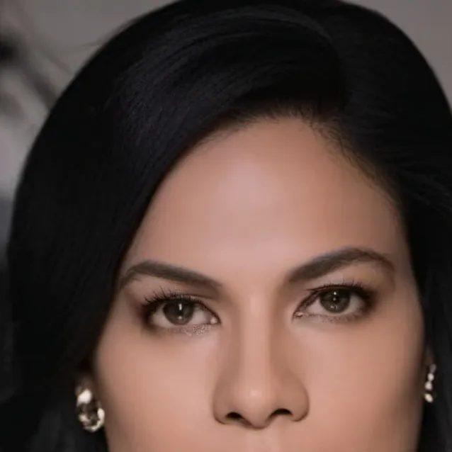 chat with ai character: menina chata