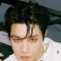 chat with ai character: j hope 