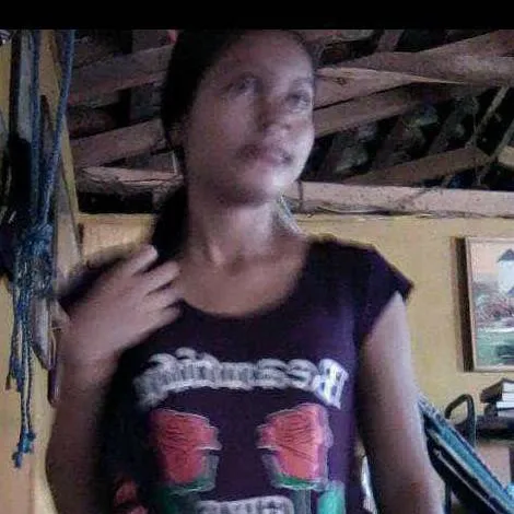 chat with ai character: nicoll cruz 