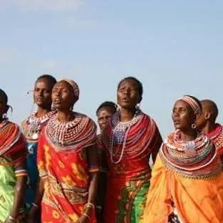 chat with ai character: tribu africana 