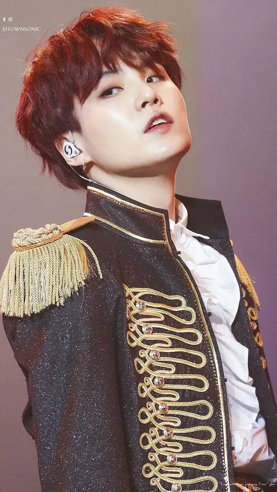 ai character: Min Yoongi  background