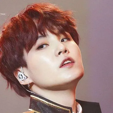 chat with ai character: Min Yoongi 