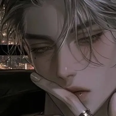 chat with ai character: Lucas Merchant 