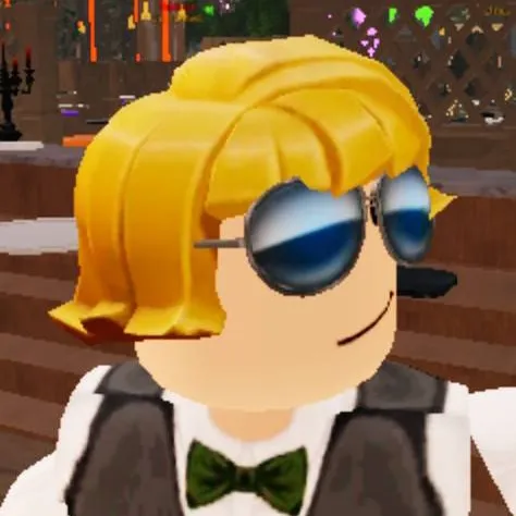 chat with ai character: Waiter