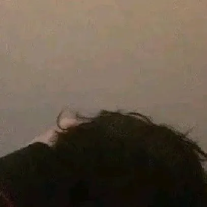 chat with ai character: Даня