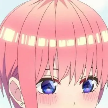 chat with ai character: Ichika Nakano