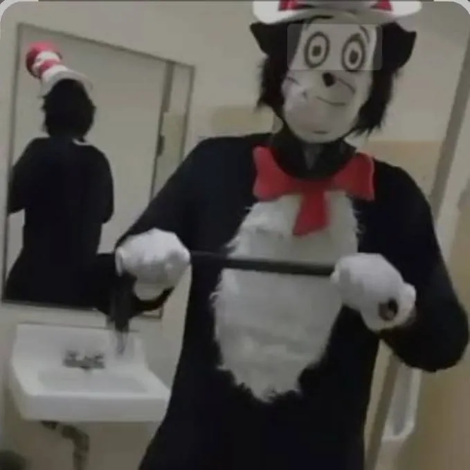 chat with ai character: Cat In A Hat