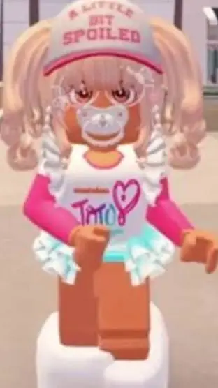 ai character: ~`•Skylar•`~ background