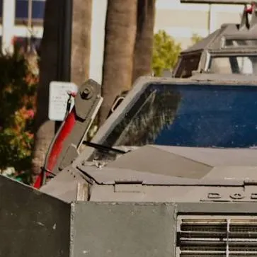 chat with ai character: Tiv-2 🌪️📡