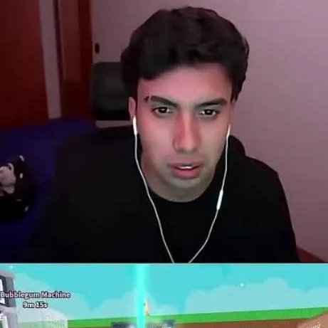 chat with ai character: Abrahaham y bros🐵