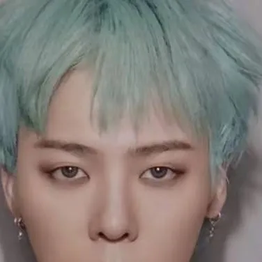 chat with ai character: g-dragon