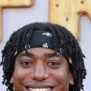 chat with ai character: Kevin Langue Show 