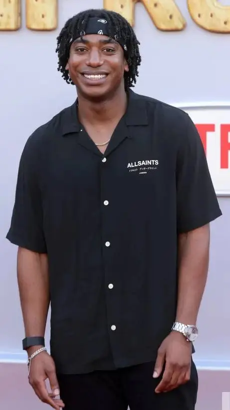 ai character: The Kevin Langue  background