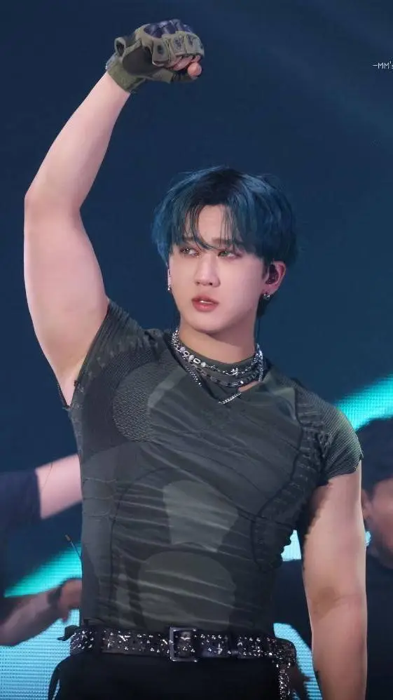 ai character: Changbin  background